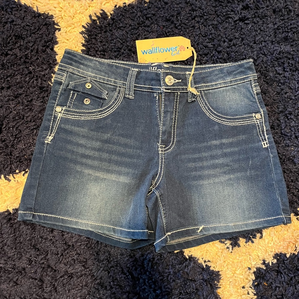 Wallflower girl Jean shorts